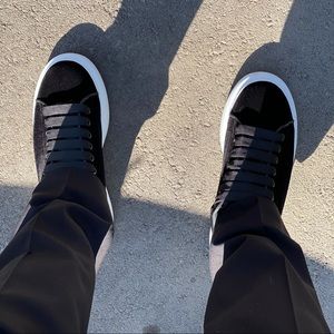 Meet your Posher, Akeem